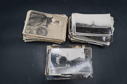 Réunion de cartes postales.