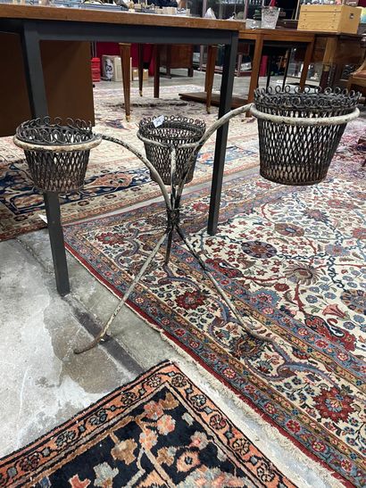 Table basse en fer forgé dans le goût de...