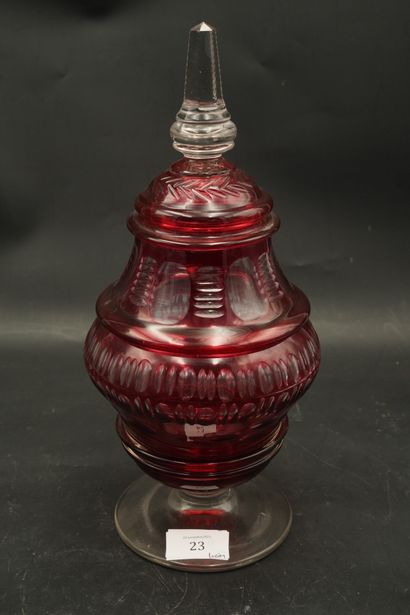 Verrerie de Vierzon, drageoir en verre doublé,...