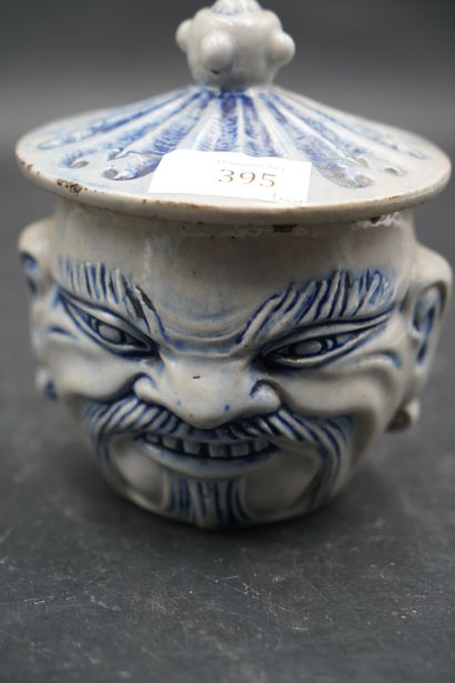 École de la fin du XIXe siècle, pot à tabac...