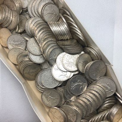 Réunion de pièces en argent : 5 francs
Poids...