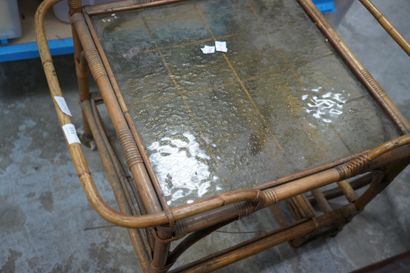 Porte-manteau en bois teinté moderne et une...