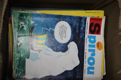 Réunion de nombreuses revues Spirou. 4 cartons....