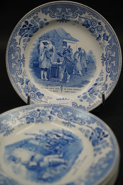 CREIL, suite de six assiettes en faïence...