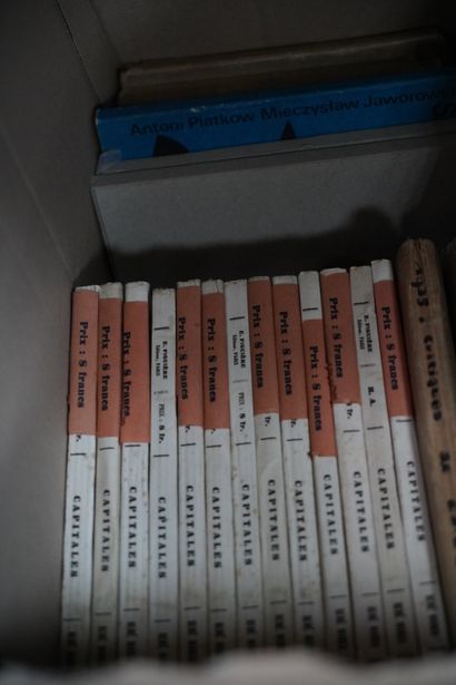 Réunion de catalogues de vente et livres...
