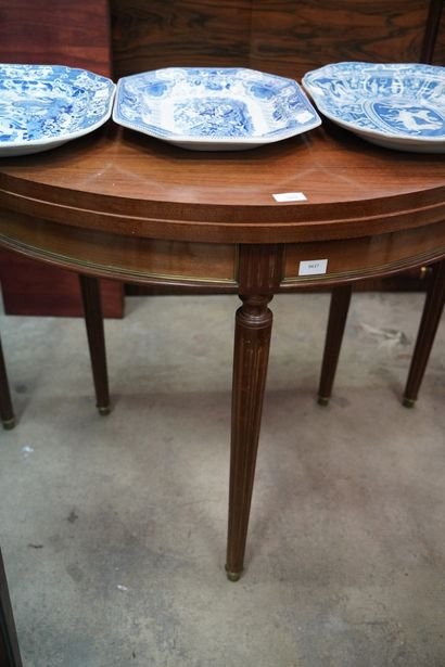 Table en bois naturel à plateau dépliant,...