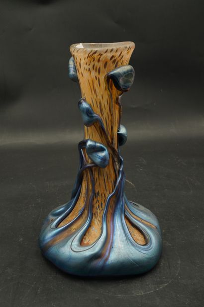 Michele LUZERO (née en 1949). Vase à col...