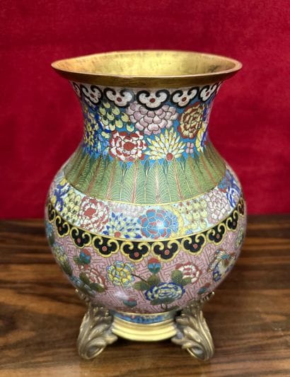 Maison Gustave KELLER, Paris. Vase balustre...