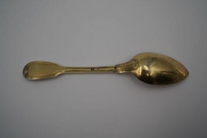 Cuillère en argent doré.
Poinçon vieillard....