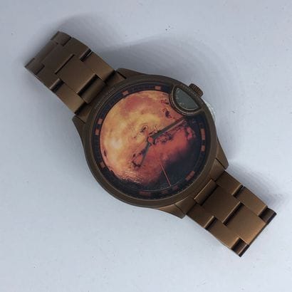 INTERSTELLAR et COLMacArthur

RED 3.721

Montre...
