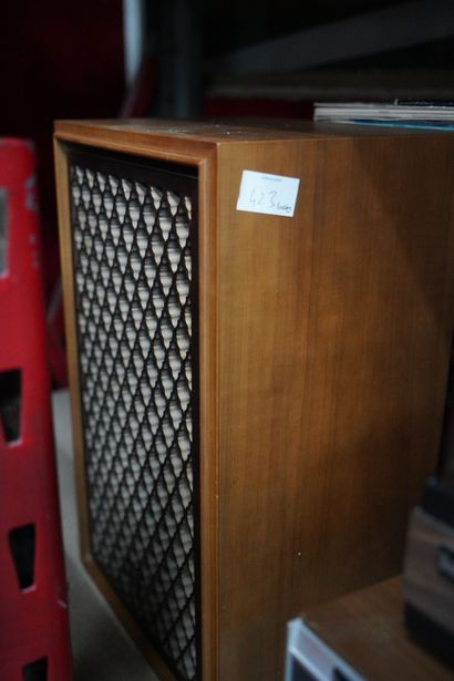 Platine DUAL CS16 ; Chaine HI-FI DUAL CV30...