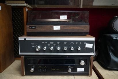 Platine DUAL CS16 ; Chaine HI-FI DUAL CV30...