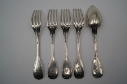 Deux couverts en argent, chiffrés, modèle...