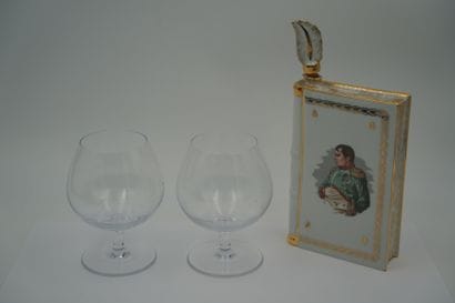 CRISTAL DE SEVRES
Suite de 11 verres à cognac...