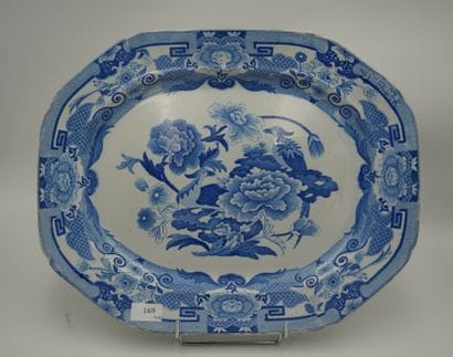 MASON’S, plat rectangulaire en faïence fine...