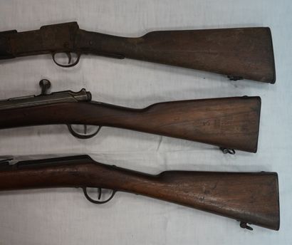 MILITARIA. Deux fusils de bataillon scolaire....