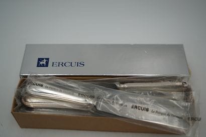 ERCUIS, suite de douze couteaux en métal...