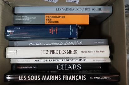 MARINE, réunion de livres sur le thème de...