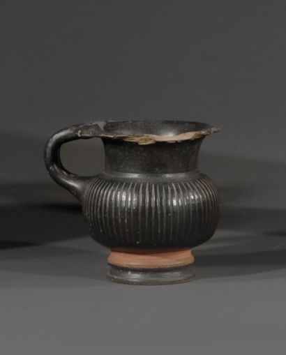 OENOCHOE WITH GLOBULAR BODY
Beige terracotta,...