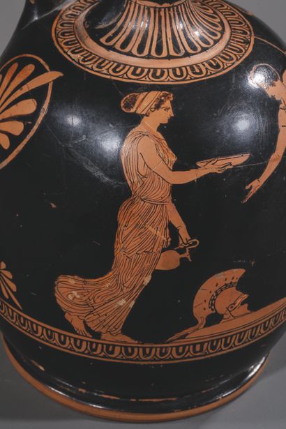 RED-FIGURED ARYBALLISQUE LEKYTHOS
Decorated...