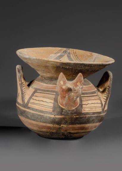 OLLA
Globular body with two handles and two...