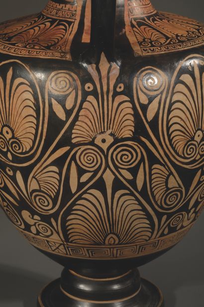 LARGE RED-FIGURE HYDRIA
The body is decorated...