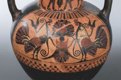BLACK-FIGURE AMPHORA
Decorated with a cavalcade...