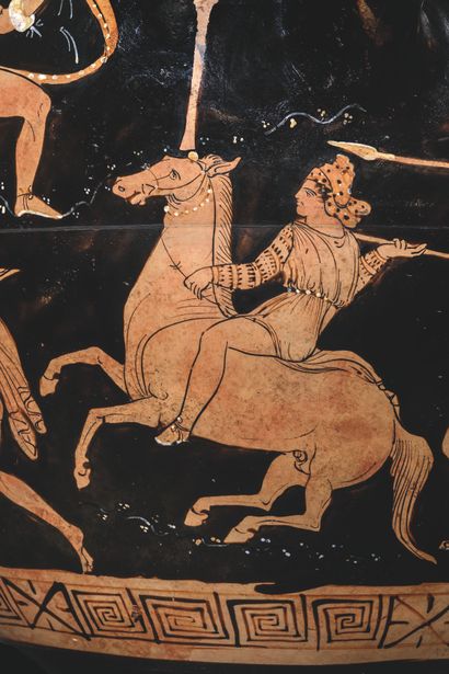 LARGE RED-FIGURE HYDRIA
The body is decorated...