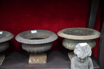 Lot de 7 jardinières en métal, 11 sujets...