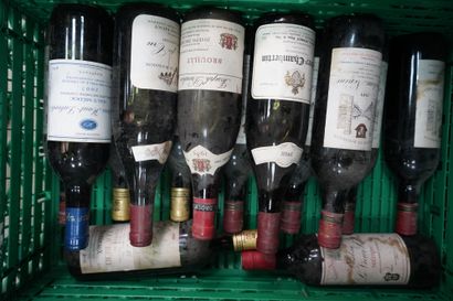 Réunion de bouteilles de vin, dont : Gevrey...