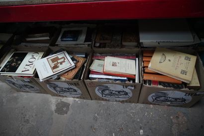 BEAUX ARTS et divers.
Réunion de livres brochés...