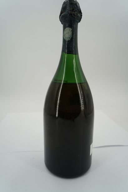 MOËT CHANDON
Bouteille de champagne cuvée...