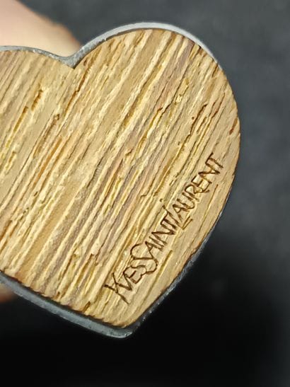 YVES SAINT LAURENT
Bague cœur en argent et...