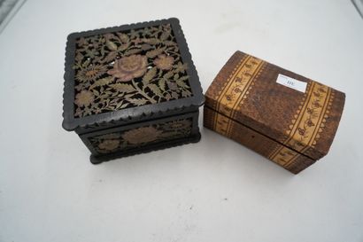 Coffret à bijoux en bois sculpté et coffret...