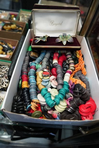 Réunion de bijoux fantaisie.
En l'état.