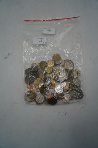 Réunion de pièces de monnaies diverses, dont...