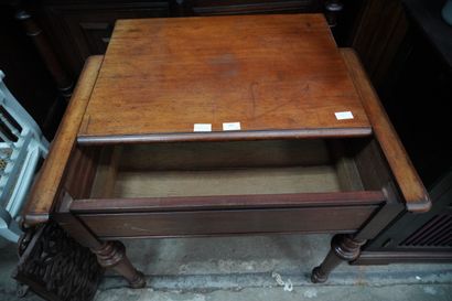 Table-bureau en bois naturel, le plateau...