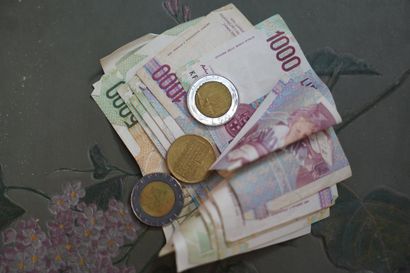 Réunion de pièces de monnaie.
En l'état,...