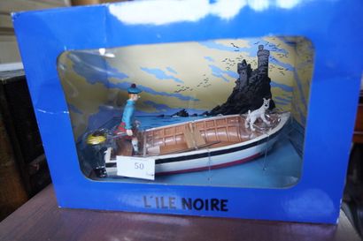 TINTIN - L'ile Noire
Figurine en résine sous...