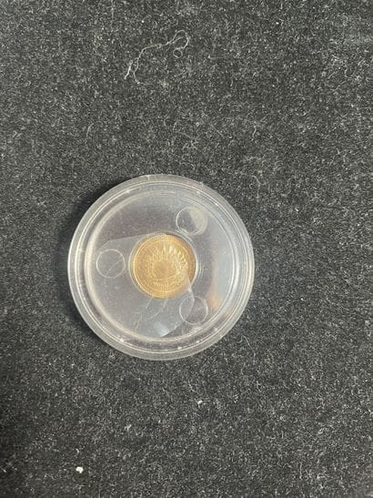 Jeton en or jaune 920/°° à l'effigie du général...
