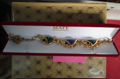 Importante réunion de bijoux fantaisie comprenant...