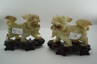 Paire de chiens de Fô en pierre dure sur...