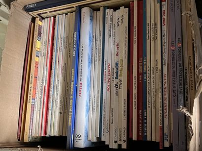 Réunion de Bandes dessinées, divers.
Deux...