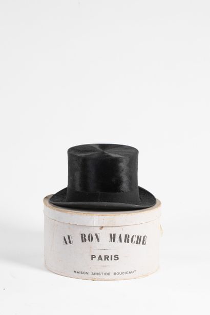 AU BON MARCHE – MAISON ARISTIDE BOUCICAUT,...