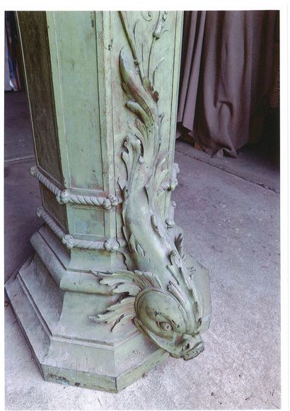 EXCEPTIONAL CANDELABRA FROM THE COURTYARD...