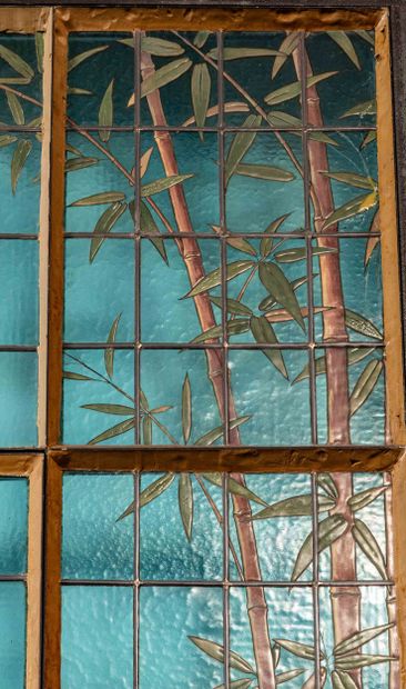EXCEPTIONNEL VITRAIL D’IMMEUBLE PARISIEN
Vitrail,...