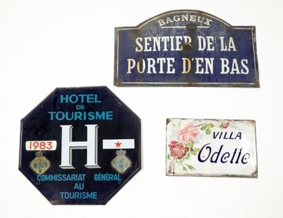 PLAQUE NOMINATIVE DU SENTIER DE LA PORTE...