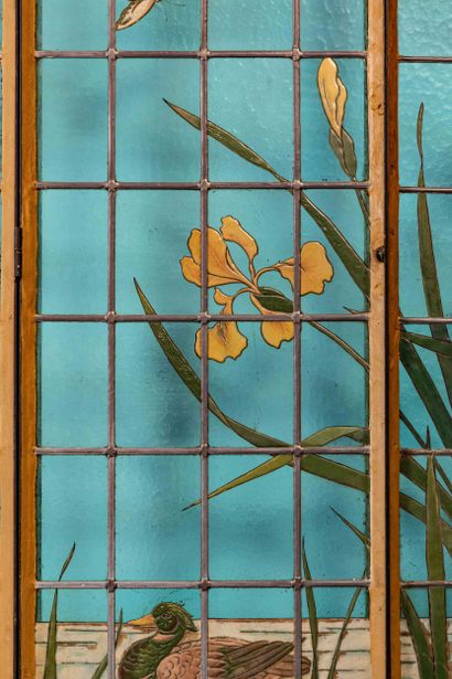 EXCEPTIONNEL VITRAIL D’IMMEUBLE PARISIEN
Vitrail,...