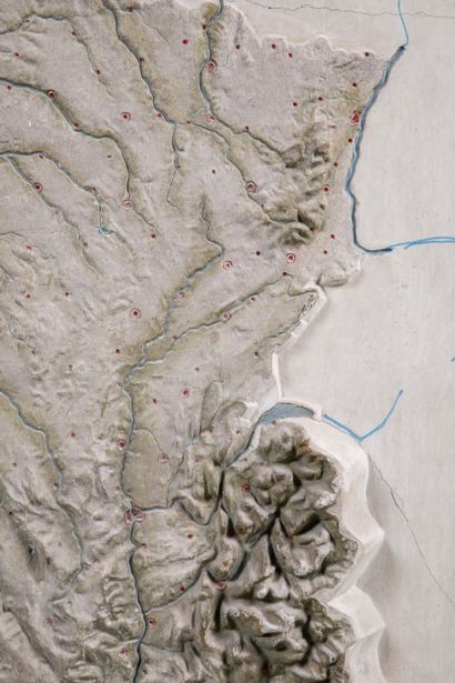 CARTE DU RELIEF DE LA FRANCE
HENRY ARNOLD...