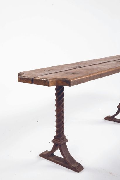 PAIR OF BENCHES 
The oval wooden seat, the...